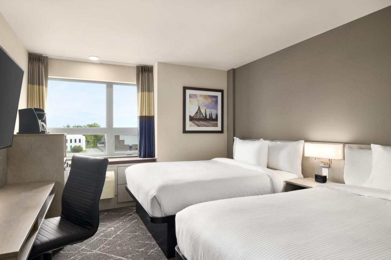 Microtel Inn & Suites Dorval Qc Kültér fotó